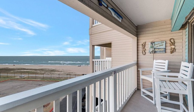 Luxury Seaside Villa - Preferred Building 1 - Pools are Open