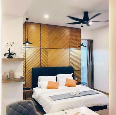 Luxury Seaview Family Suite by Little Cabin