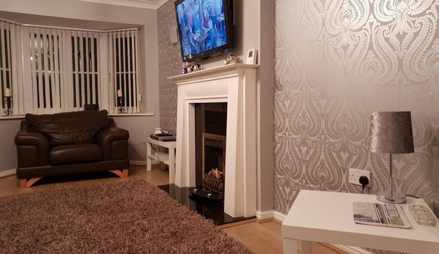 Luxury Semi Detached house on private estate