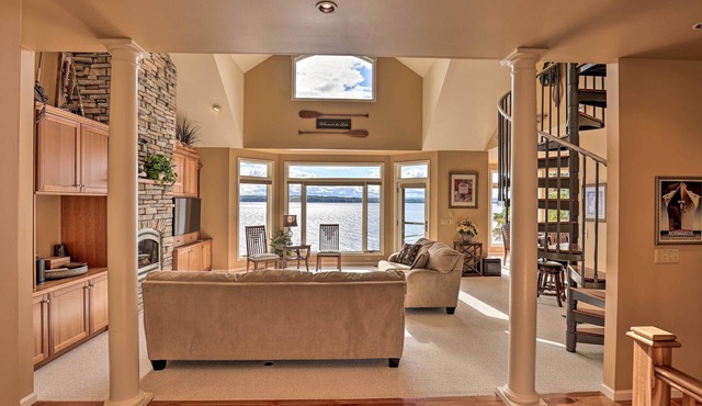 Luxury Seneca Lakehouse w/ Deck + Private Dock!