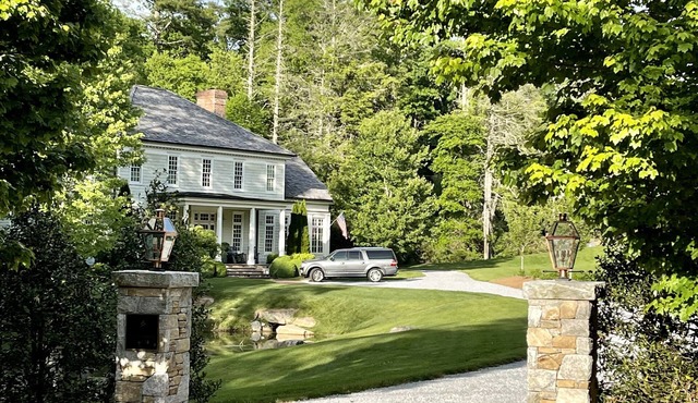 Luxury six bedroom estate home within walking distance of downtown Highlands, NC