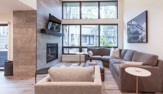 Luxury Ski Home near Deer Valley 3BR, 4BA Retreat
