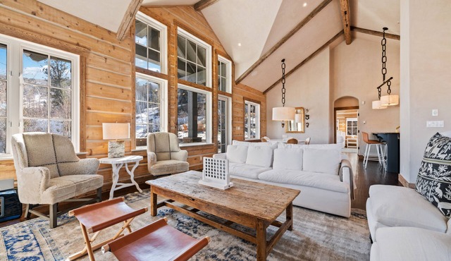 Luxury Ski-in/Ski-out Bachelor Gulch Designer Cabin