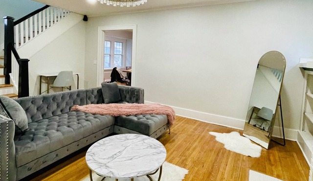 Luxury smart 3BR home- minutes to everywhere