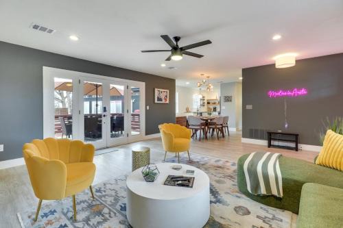 Luxury South Austin Estate with Pool and Guest House