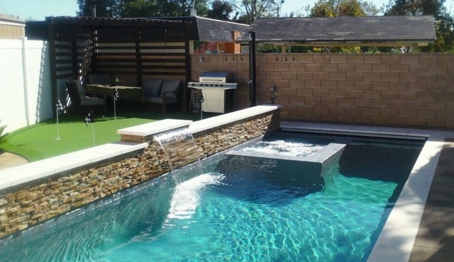 Luxury Spa Resort: Pool, Jacuzzi, Sauna, Waterfalls, Koi Pond, Putting Greens