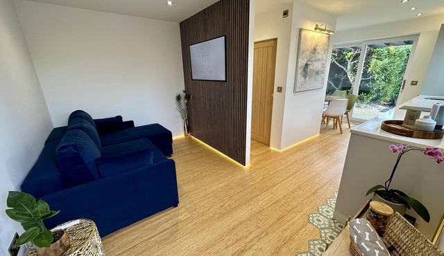 Luxury space with room for 4 in the heart of Yorkshire. Only 15-miles from York!