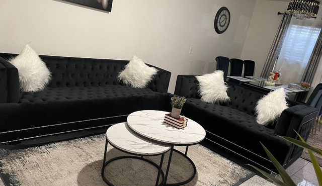 Luxury & Spacious 1591 Sq Feet full house grage is not on rent.