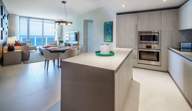 Luxury & Spacious 2BR Apartment at HydeBeach! Full Ocean View +34th Floor