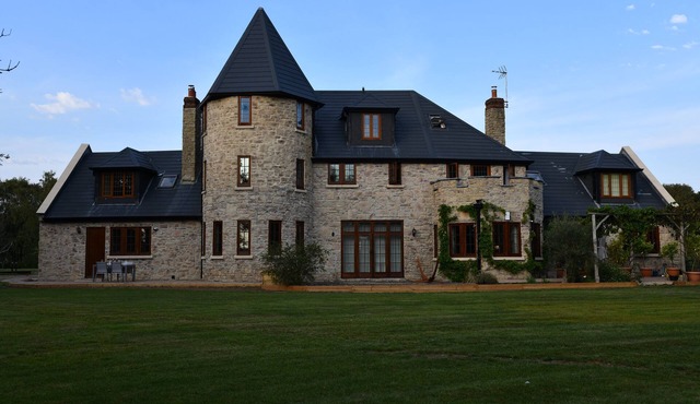 Luxury, Spacious French styled Chateau nestled in Challock, near Ashford, Kent