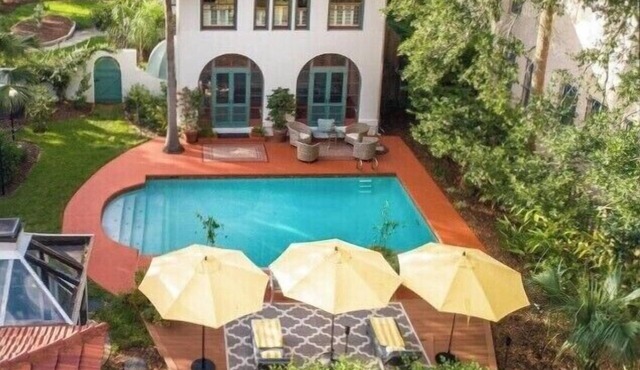 Luxury Spanish Villa and pool, in the heart of Historic St. Augustine Florida