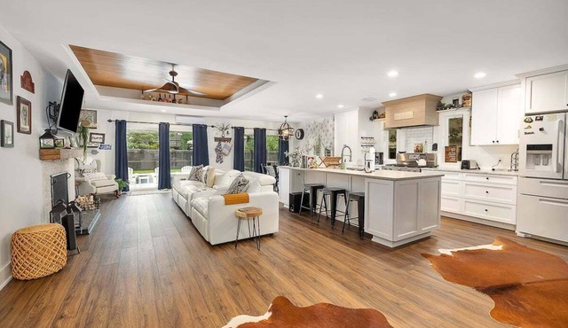 Luxury St. Simons Getaway | Pool, Beach & Pet Friendly