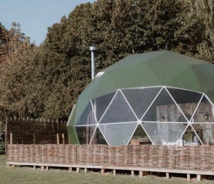 Luxury Star Gazing Igloo 2 with Log Burner & Heating