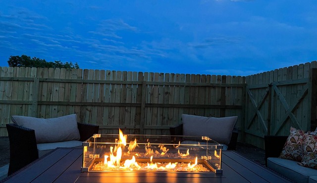 Luxury Stay w/Coffee Bar & Movie Room, 2 King Suites, Firepit — Black Hills View