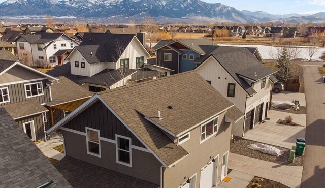 Luxury Studio in Desirable Bozeman Neighborhood