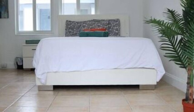 Luxury Studio/Prime Singer Island