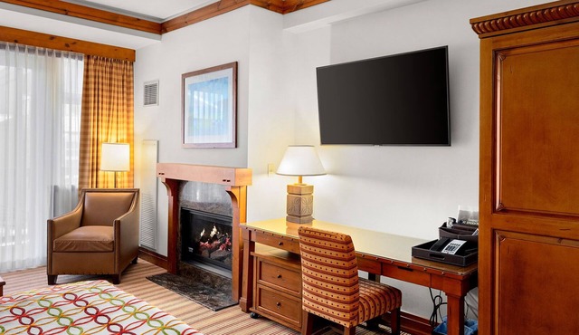 Luxury Studio Ski-in Ski-Out, Hiking, Mtn Biking, Golf, Fishing