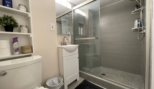 Luxury Suite. Conveniently Located. Free Parking.