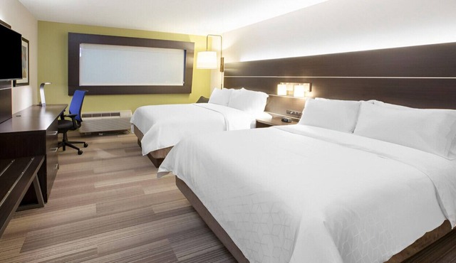 Luxury Suite for Work & Leisure Stays! W/ WiFi!
