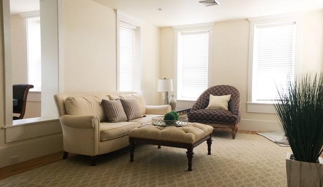 Luxury Suite in Brownstown