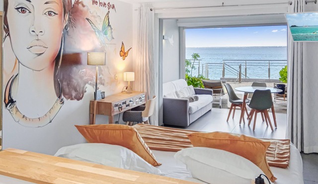 Luxury Suite located in the heart of Grand Case Residence Bleu Marine