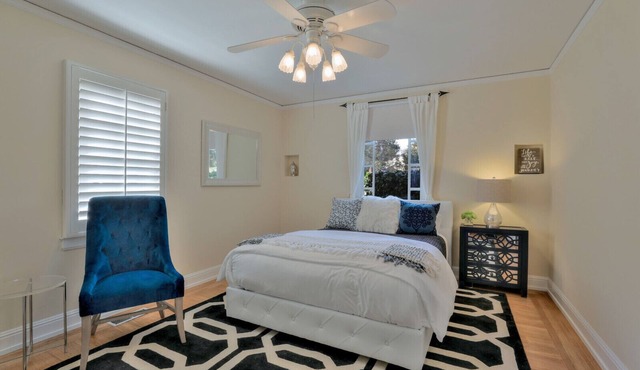 Luxury Suite minutes from SFO Airport -Self Check-IN