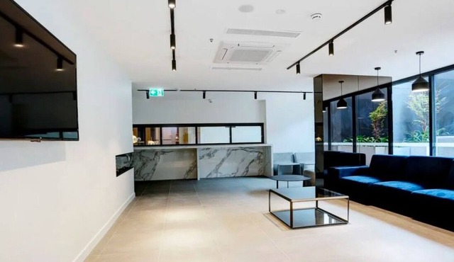 Luxury Suits 3 Bedroom Apartment