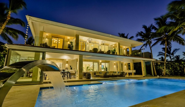 Luxury Sunshine II. villa with SEA & GOLF VIEW, pool heated, CHEF & staff incl.