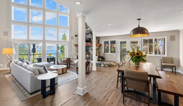 Luxury Tahoe Vacation Rental w/HotTub & Lake Views