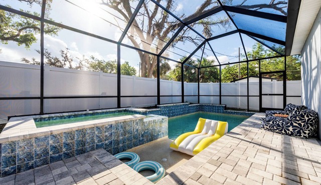 Luxury Tampa Heights Pool Home Retreat w/Hot Tub & Modern Design