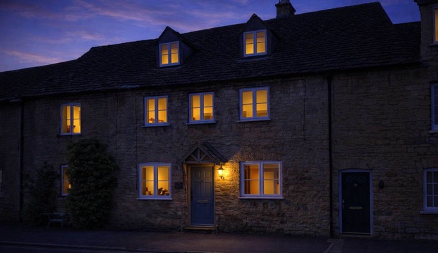 Luxury Tetbury Cottage | Combers Mead | Ensuites