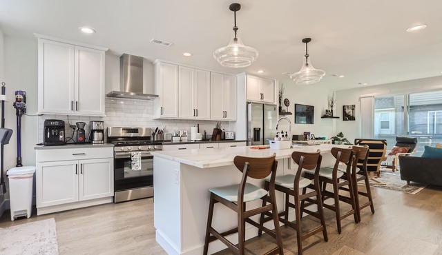 Luxury Townhome - Olde Town Arvada