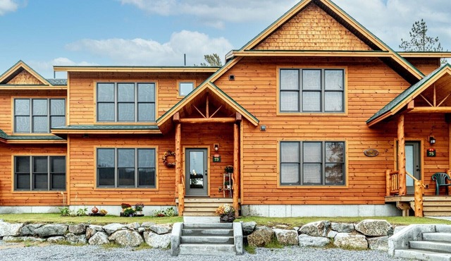 Luxury Townhome P2 - On the Point