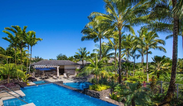 Luxury Townhome w/ Resort Pool/Spa, AC & Mountain Views: Kai Naia Hale