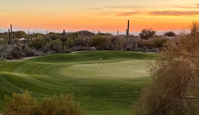 Luxury townhouse On the Green Troon