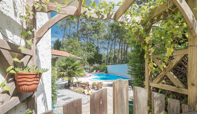 Luxury traditional villa 3 bedrooms/3 bathrooms, private pool, 3km from beach