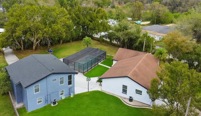 Luxury Tropical Pool Villa – Spacious Escape for Large Groups, Sleeps 22+