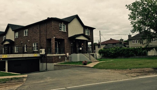 Luxury Two Story Villa Unit D