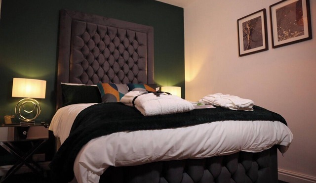 Luxury Urban Escape Near Nec, Airport, Hs2