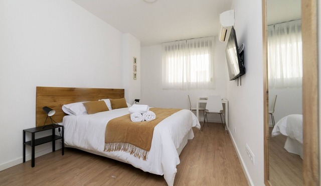 Luxury V - Ferga Suites