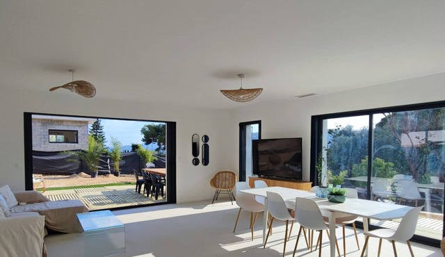 Luxury villa with pool & jacuzzi 20' from Cannes