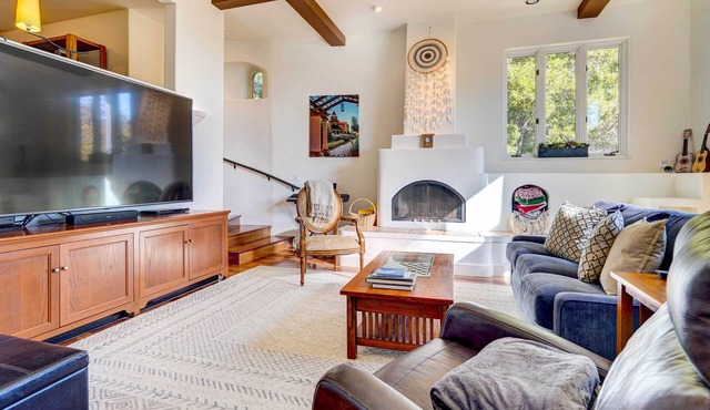 Luxury Vacation Rental in Oakland, California!