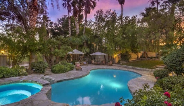 Luxury Vegas Golf Villa, Pool, Spa, Pickleball
