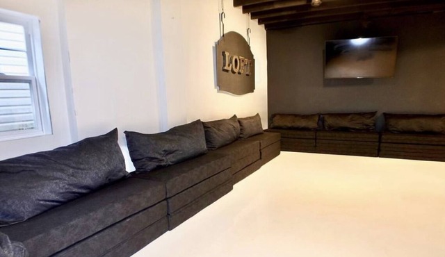 Luxury Venue @13lacksheep
