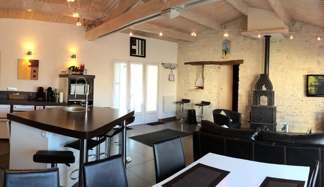 Luxury villa near the sea