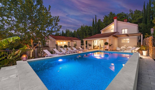 Luxury Vila Divina-Exceptional privacy