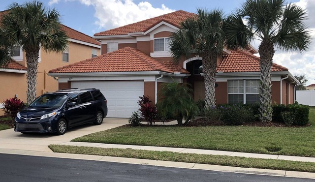 LUXURY VILLA 5 Bdrm 4 Bath FULL SUN PRIVATE POOL AND SPA