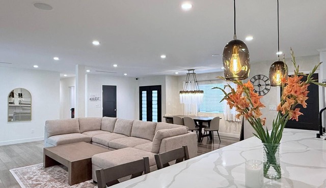 Luxury Villa 5BR Pool, Spa, Dry Sauna Oasis