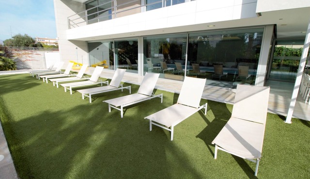 Luxury Villa Alicante between Beach & Golf of 500 m2 with private pool, garden.