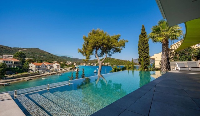 Luxury villa Aman Korcula with private pool at the sea in Zrnovska Banja, Korcula